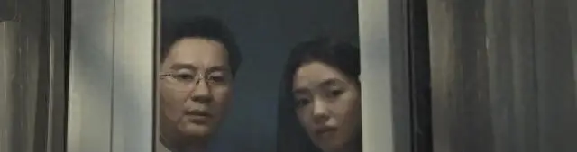 《消失的人》影版改编聚焦养娃焦虑与重庆雾都实景 _ 现场图